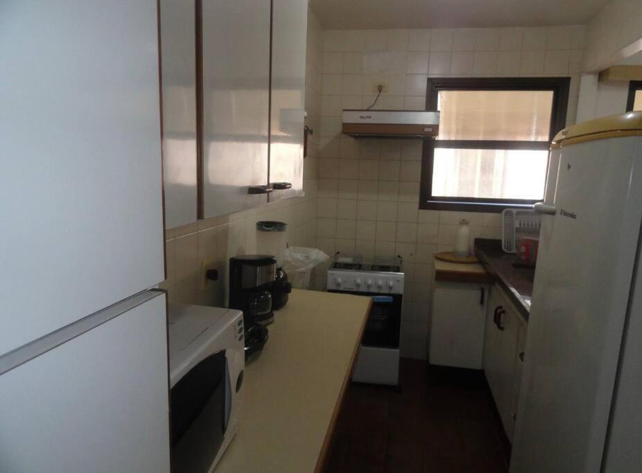 Pitangueiras Com Cadeira E Guarda-Sol Exclusivo, Limpeza Diaria, Piscina Climatizada E Wi-Fi Daire Guarujá Dış mekan fotoğraf